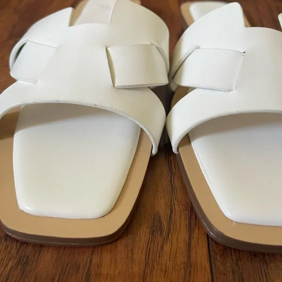 LIKE NEW JustFab sandals - Picture 9 of 9